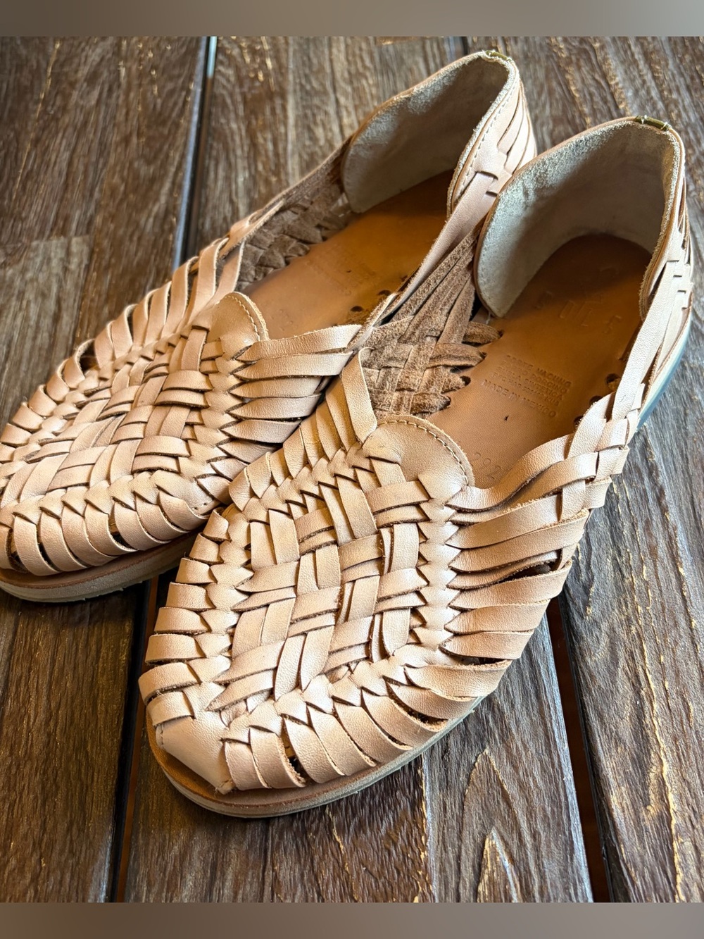 Sols Women’s Tan Leather Huarache Flats Size 6 Made in Mexico Woven Detail